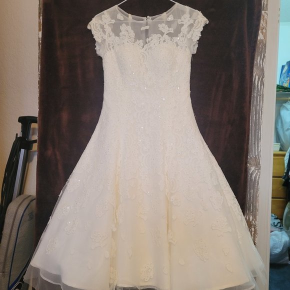 Oleg Cassini cap sleeve illusion wedding dress STYLE# CMK513 - Picture 4 of 11